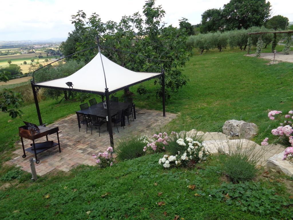 Agriturismo La Torraccia Todi Eksteriør bilde
