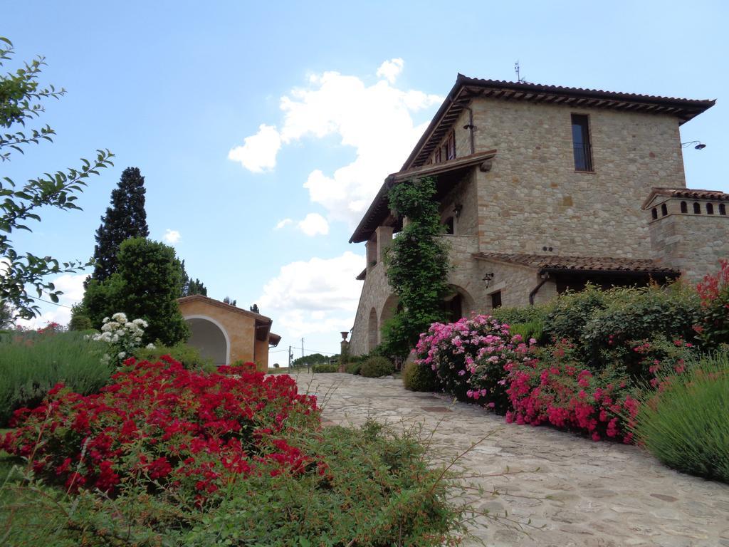 Agriturismo La Torraccia Todi Eksteriør bilde