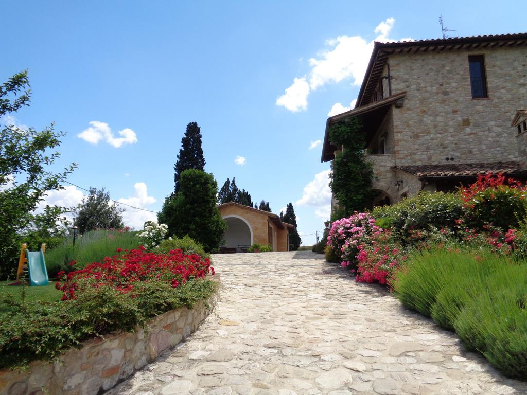 Agriturismo La Torraccia Todi Eksteriør bilde