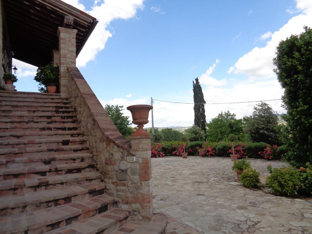 Agriturismo La Torraccia Todi Eksteriør bilde