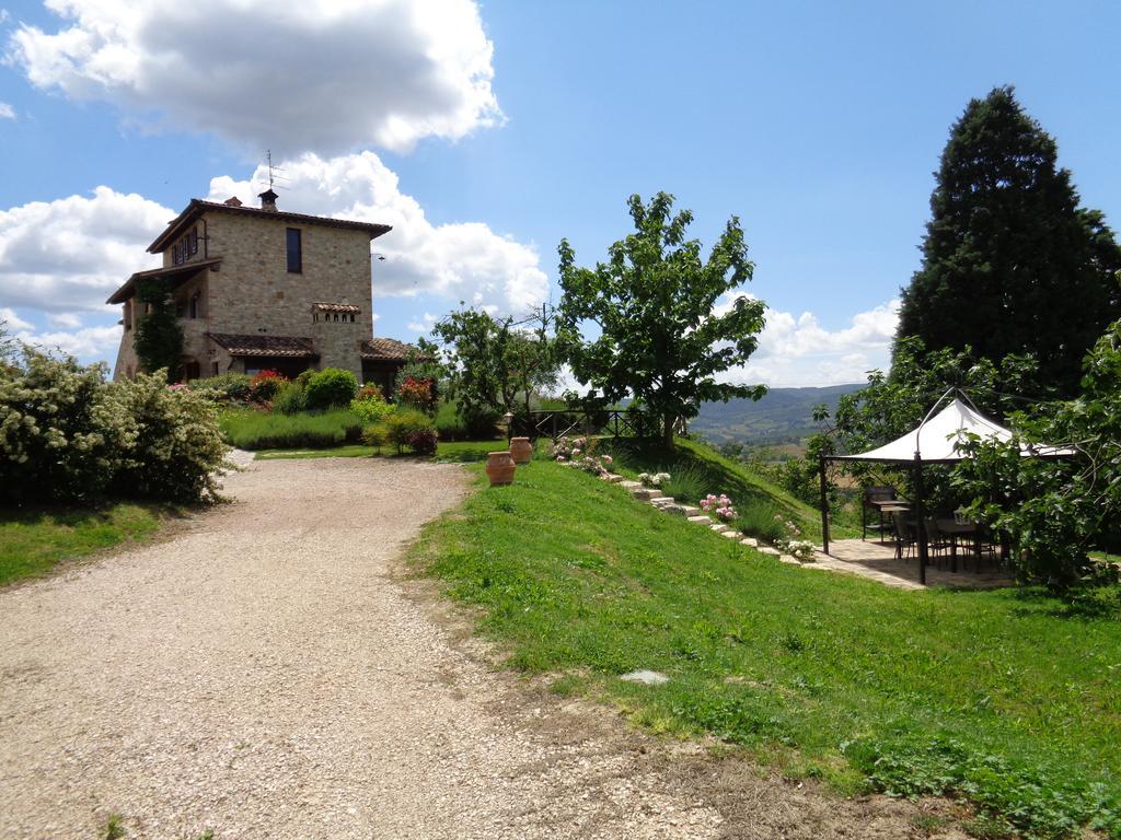 Agriturismo La Torraccia Todi Eksteriør bilde